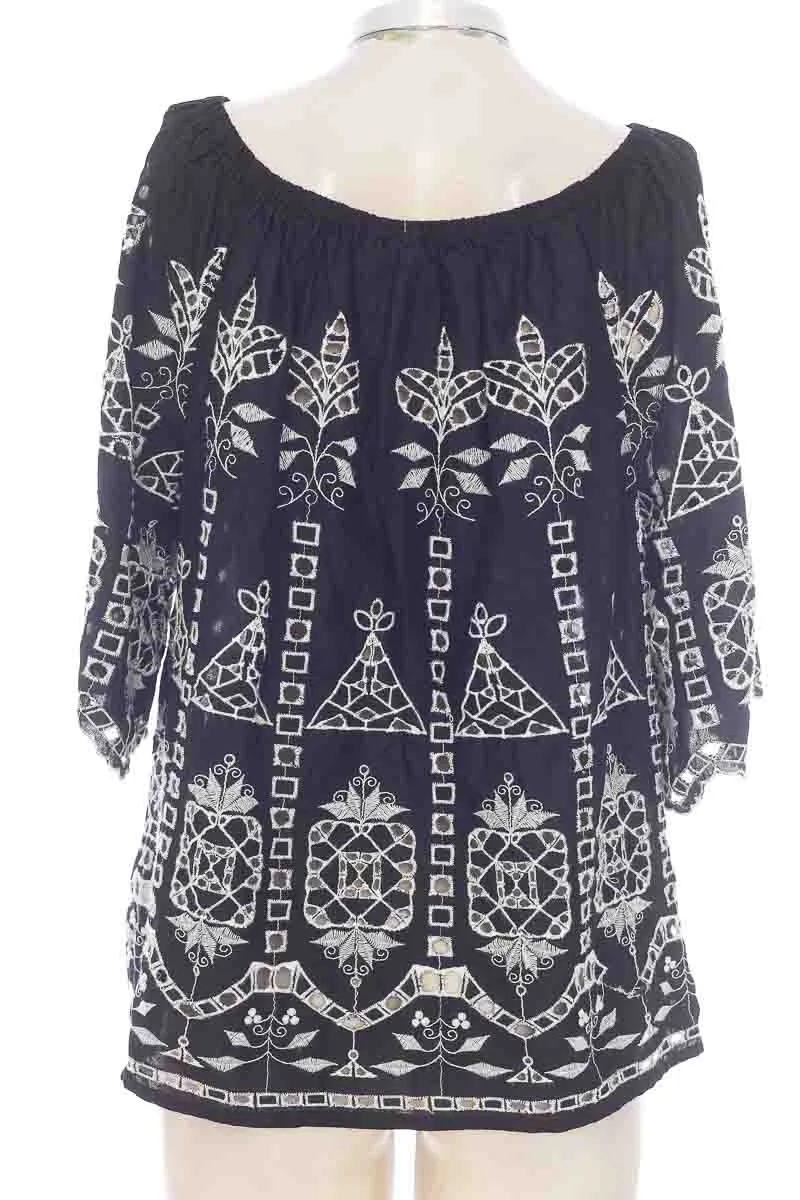 BLUSA COLOR NEGRO  GAP