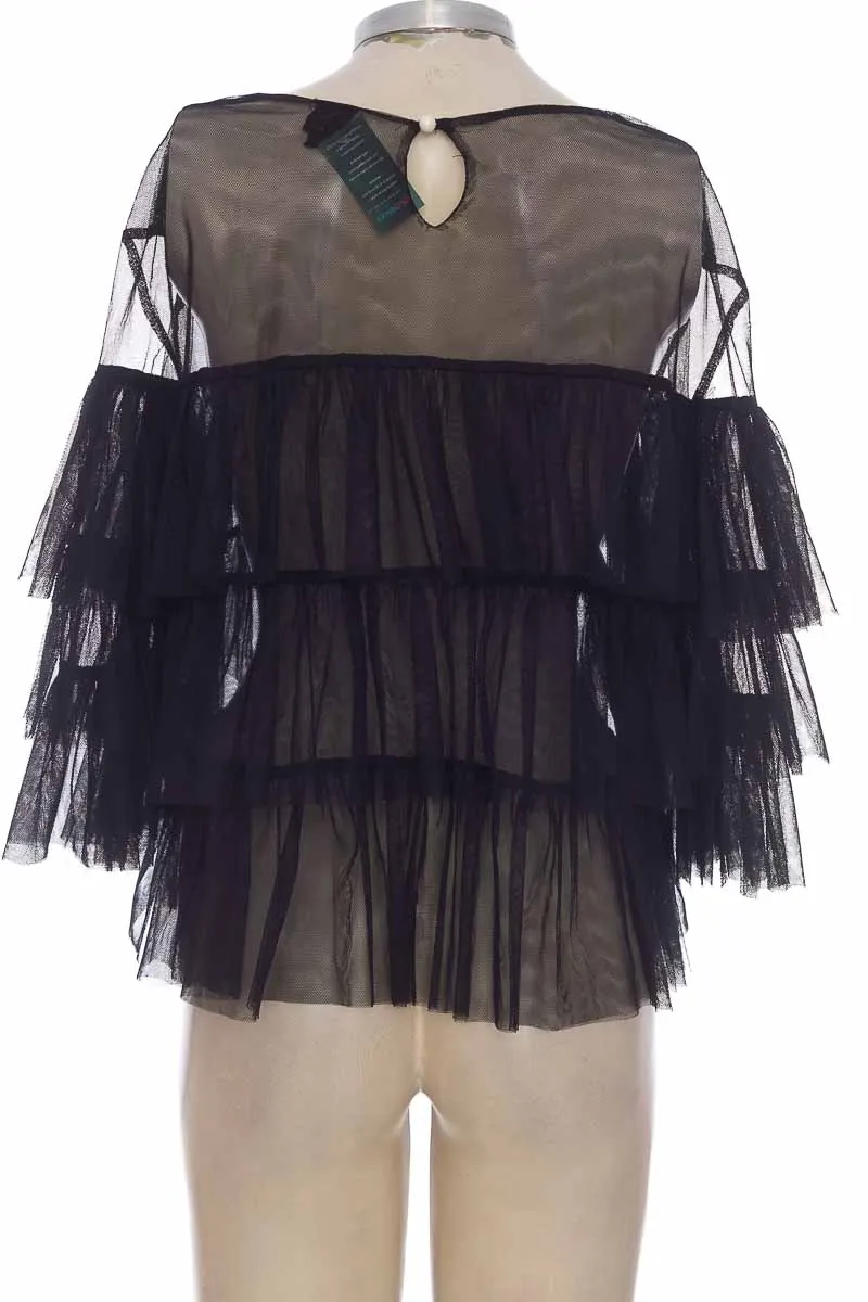 BLUSA COLOR NEGRO  IJOAH