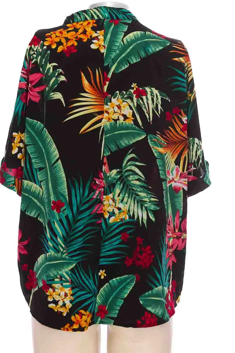 BLUSA COLOR NEGRO  SHEIN