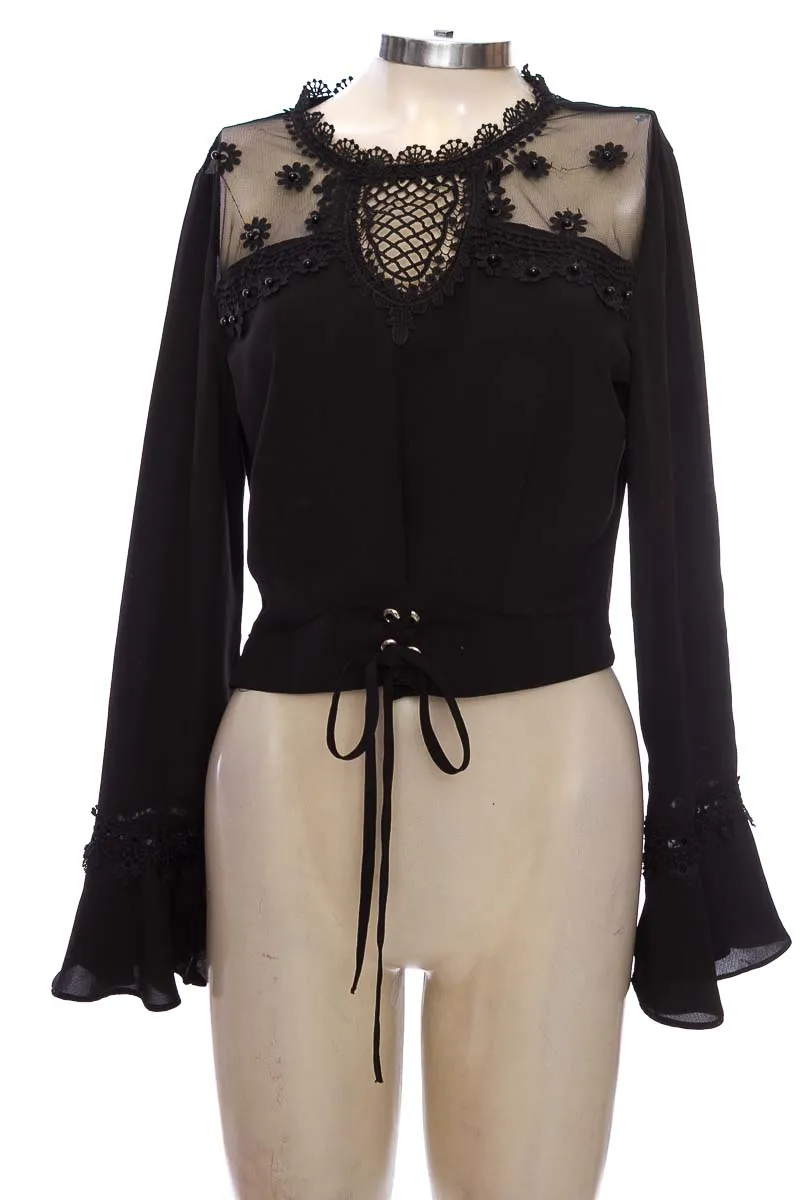 BLUSA COLOR NEGRO  W.CLOUD