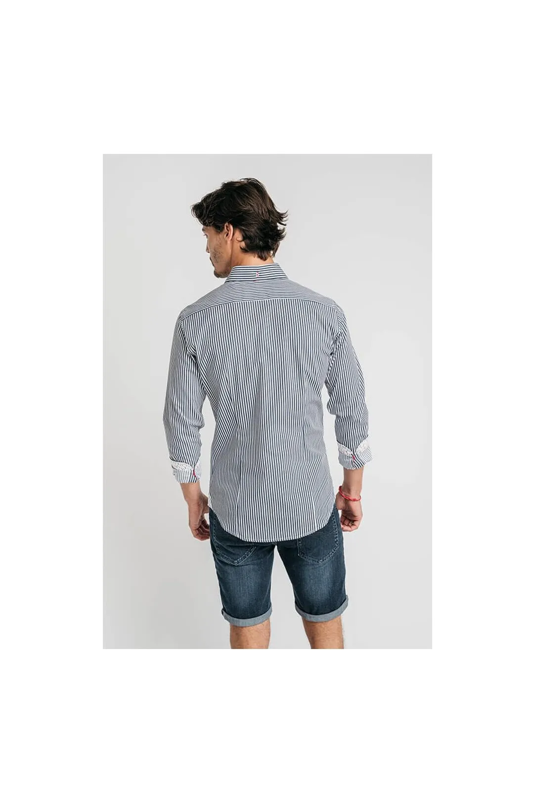 Camisa hombre slim fit rayas azul marino