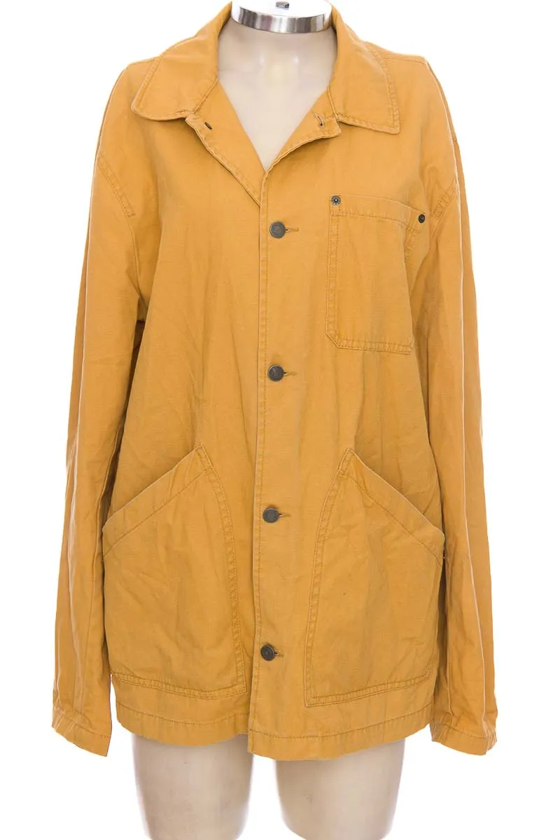CHAQUETA / ABRIGO COLOR MOSTAZA  PULL &AMP; BEAR