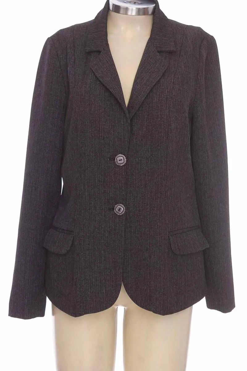 CHAQUETA / ABRIGO COLOR NEGRO  ARTE MODA