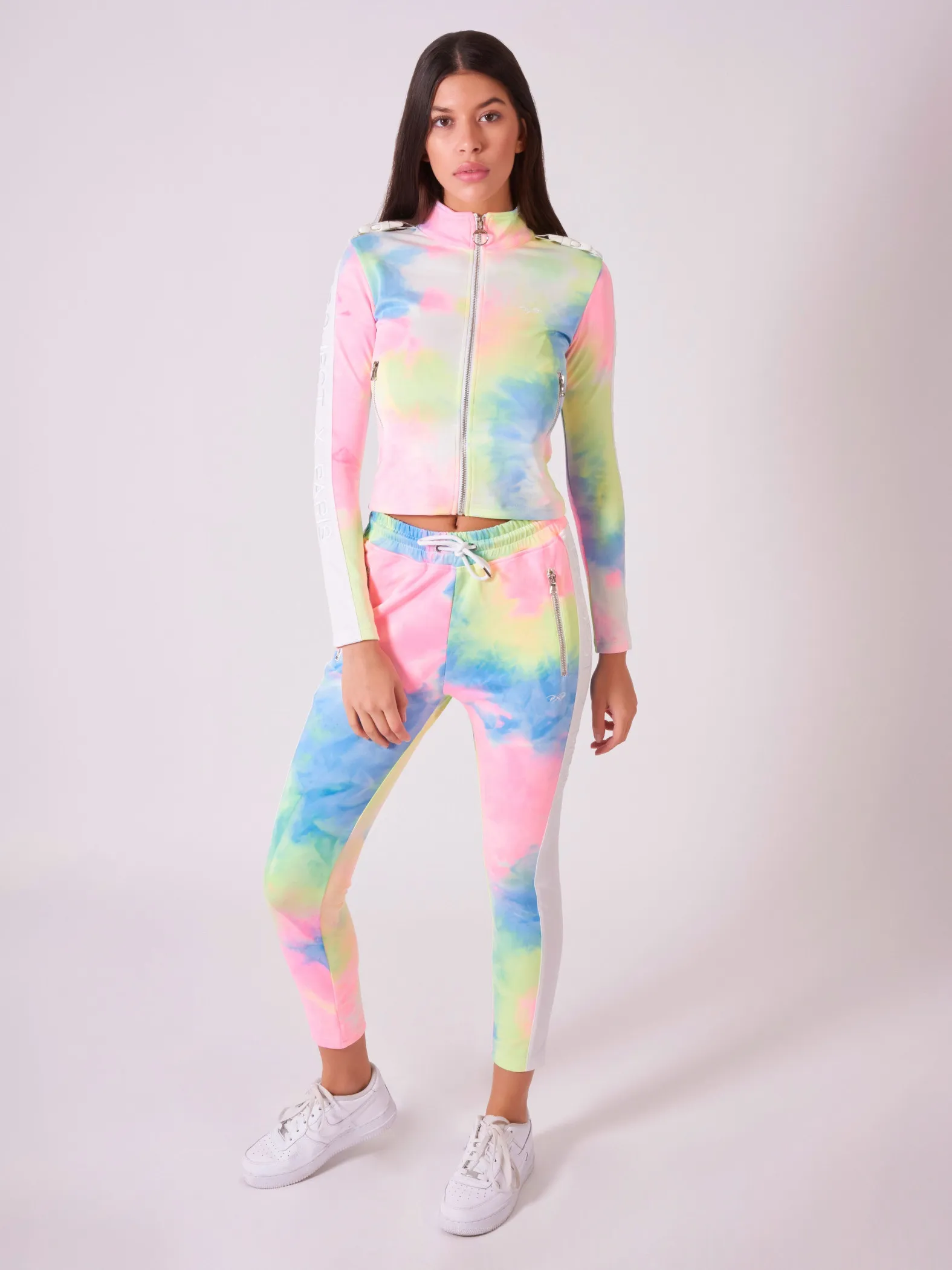 Chaqueta corta teñida