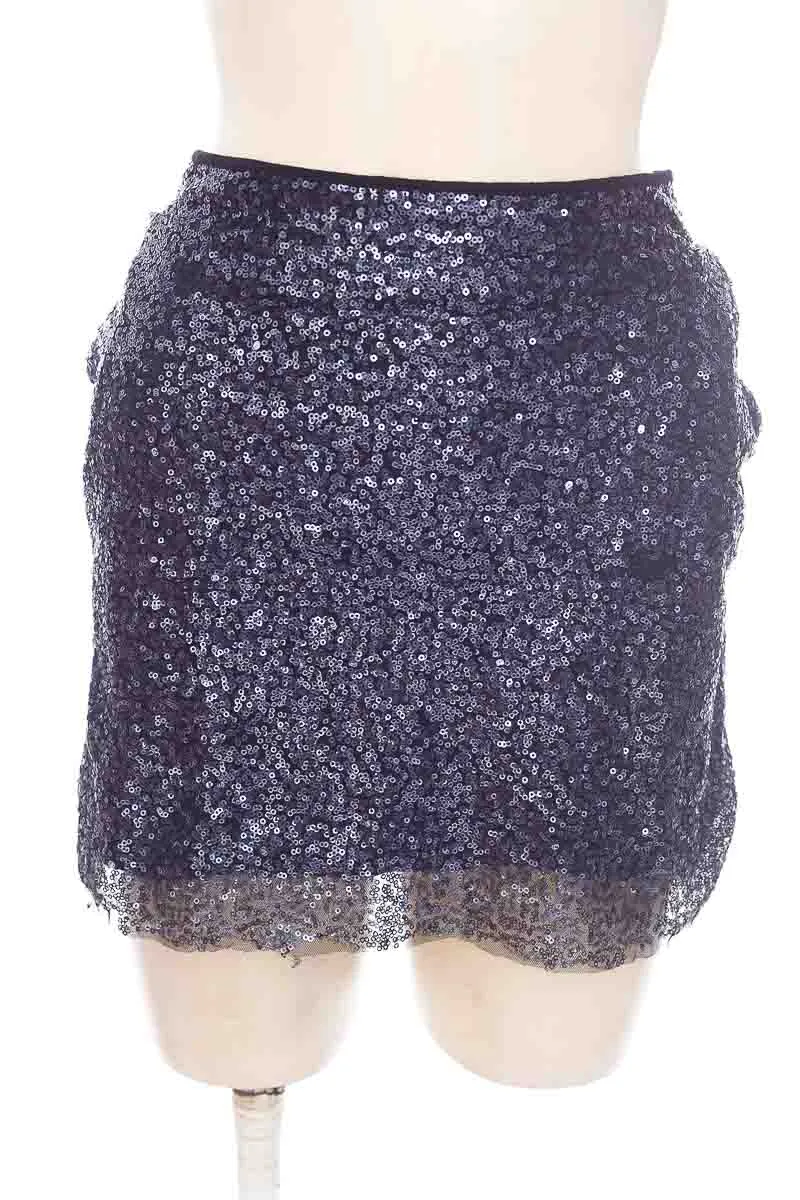 FALDA COLOR NEGRO  MNG