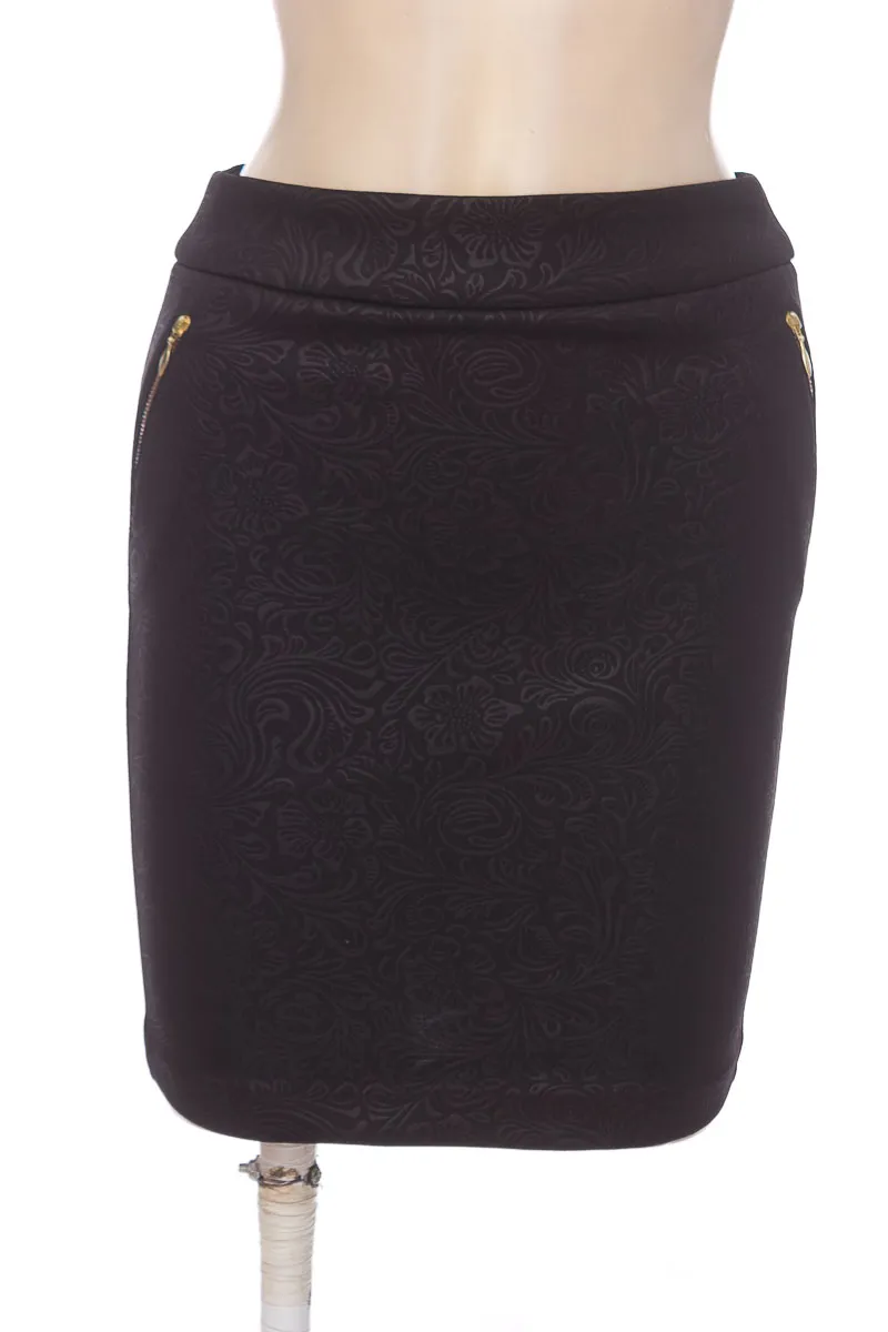 FALDA COLOR NEGRO  RAGGED
