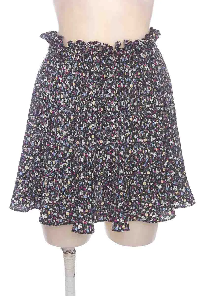 FALDA COLOR NEGRO  SYBILLA