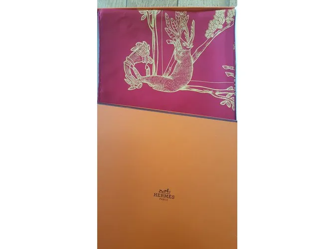 Hermès Les animaux de la foret Multicolor 