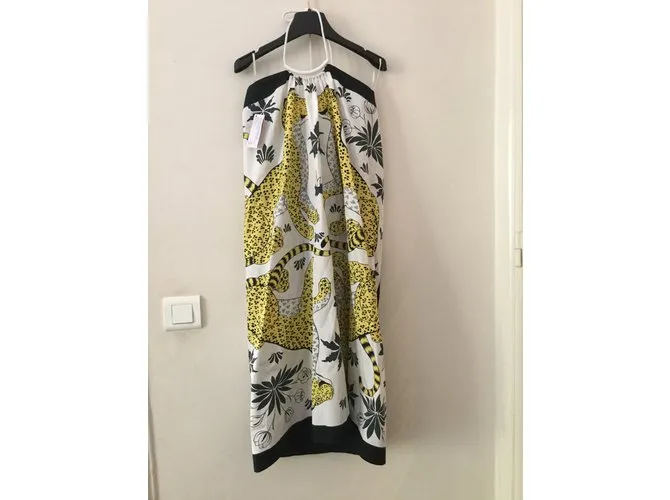 Hermès Robe de plage détail bijou Les léopards 90cm x90cm sur coton Multicolor 