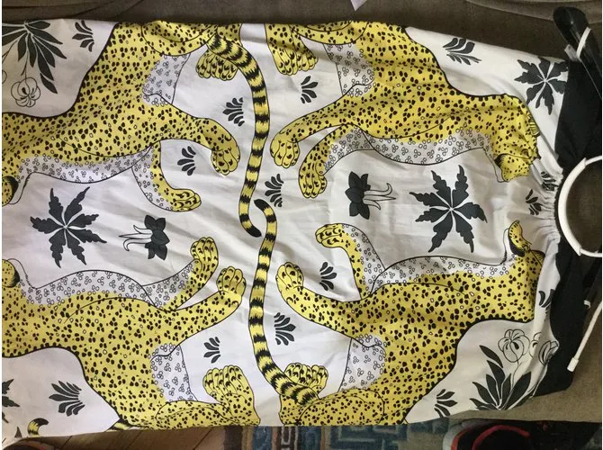Hermès Robe de plage détail bijou Les léopards 90cm x90cm sur coton Multicolor 