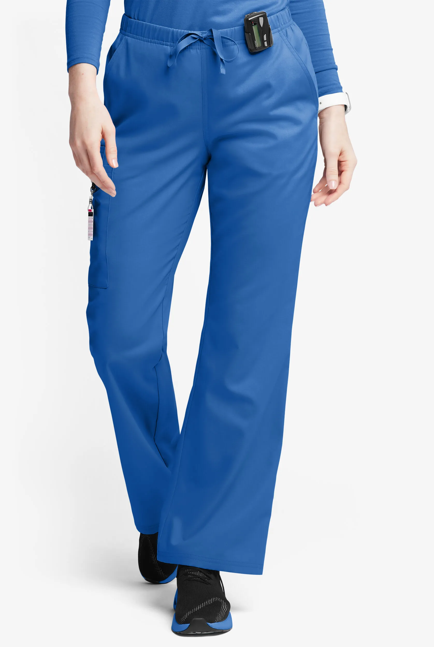 PANTAL&OACUTE;N M&EACUTE;DICO BUTTERSOFT ORIGINALS DE TIRO MEDIO CON PIERNAS ACAMPANADAS Y 6 BOLSILLOS PARA MUJER