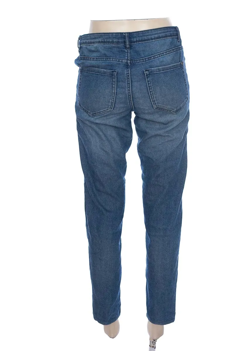 PANTALóN COLOR AZUL  ESMARA
