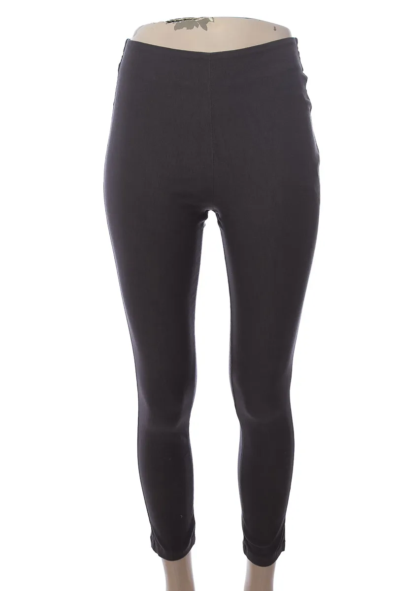 PANTALóN COLOR GRIS  FDS