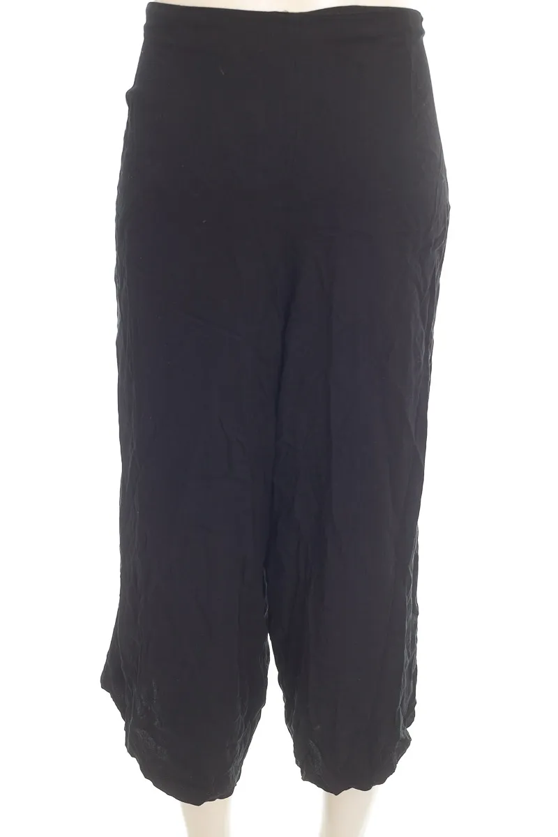 PANTALóN COLOR NEGRO  KOAJ