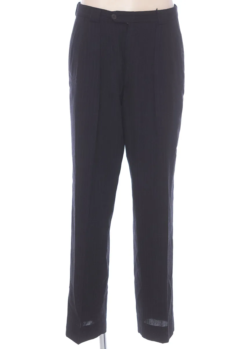 PANTALóN COLOR NEGRO  MANI