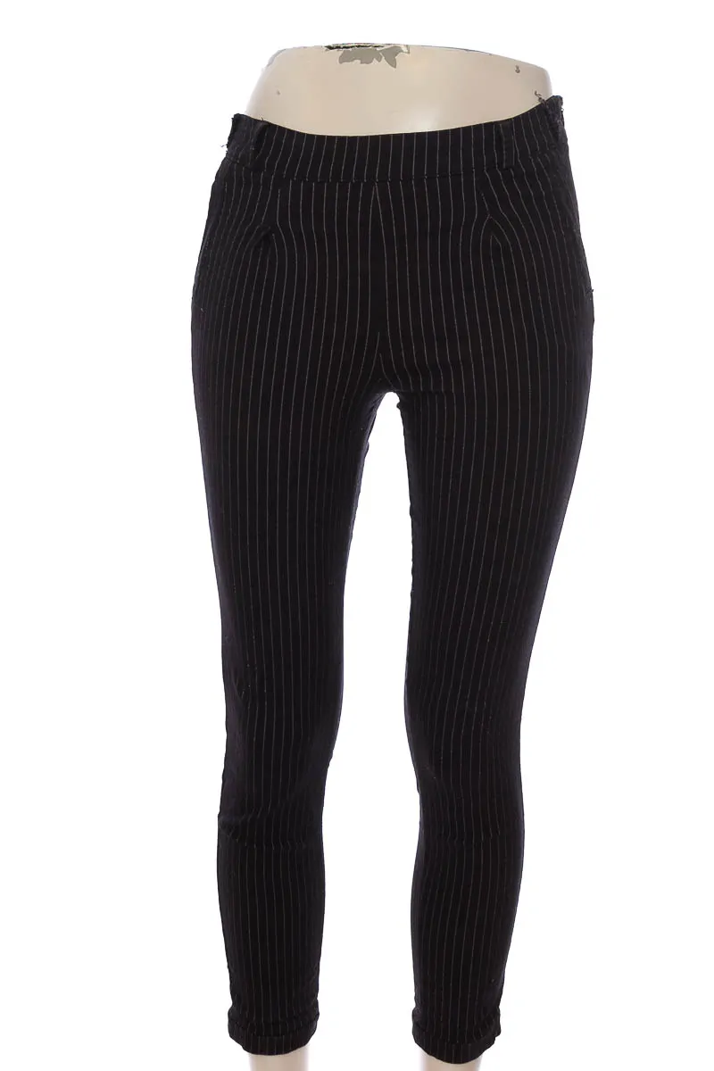 PANTALóN COLOR NEGRO  SEPHIA