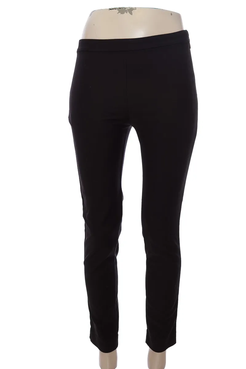 PANTALóN COLOR NEGRO  THE COLOR WEAR
