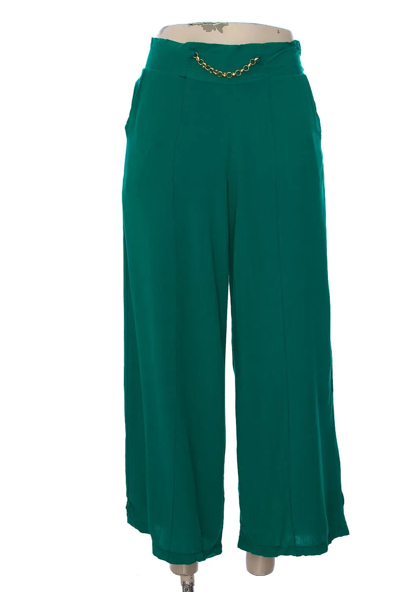 PANTALóN COLOR VERDE  CLOSEANDO