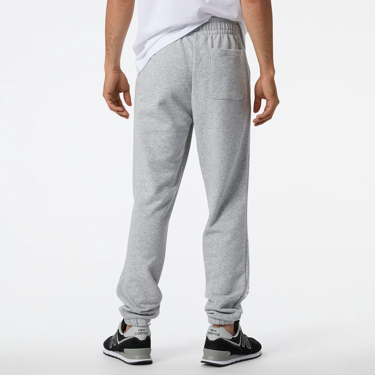 Pantalón Jogger Hombre New Balance Essentials Celebrate Gris
