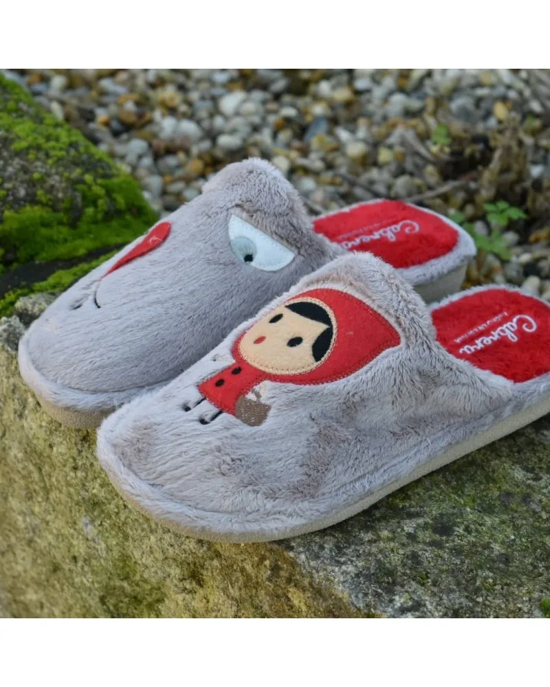 Zapatillas de casa CAPERUCITA