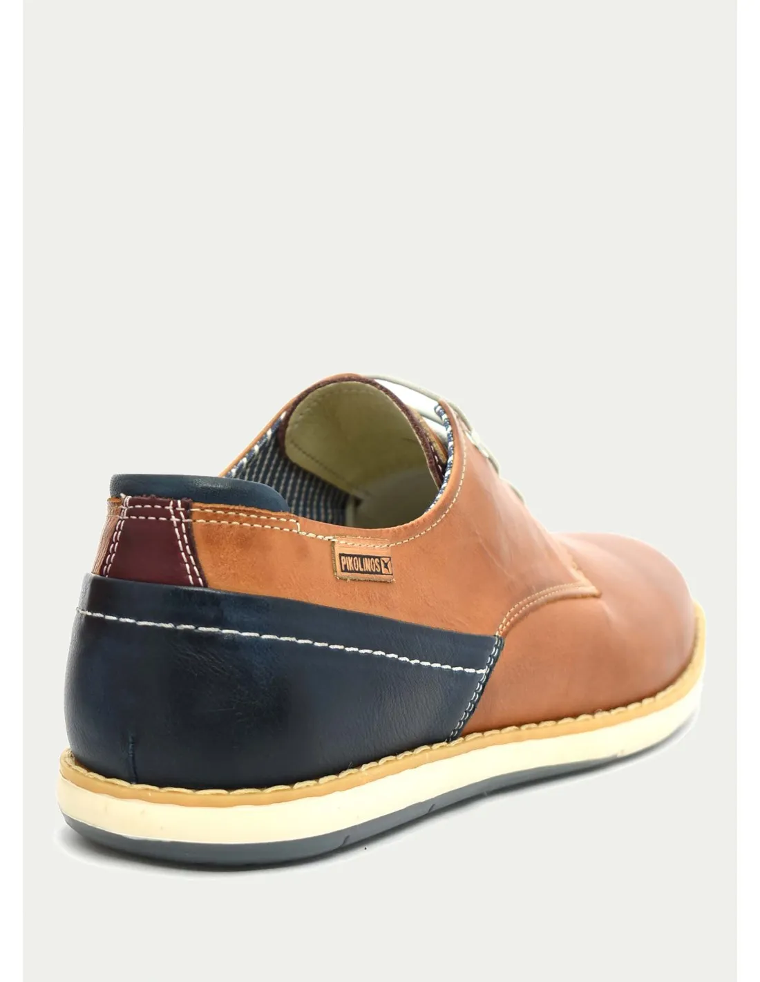 ZAPATO CASUAL PIKOLINOS JUCAR CUERO 