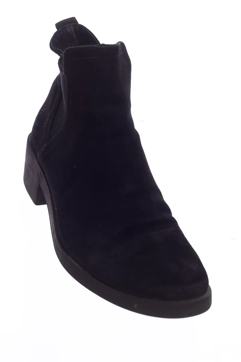 ZAPATOS COLOR NEGRO  STRADIVARIUS