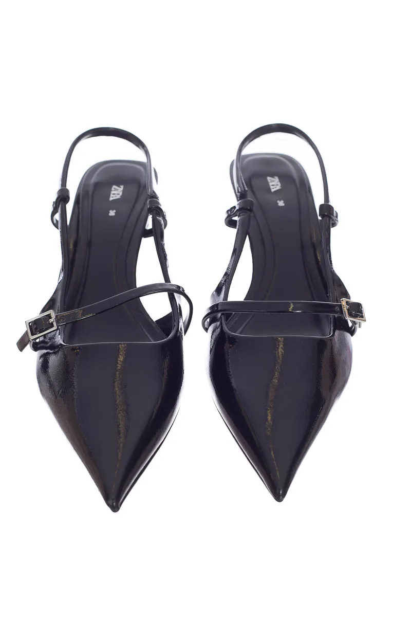 ZAPATOS COLOR NEGRO  ZARA
