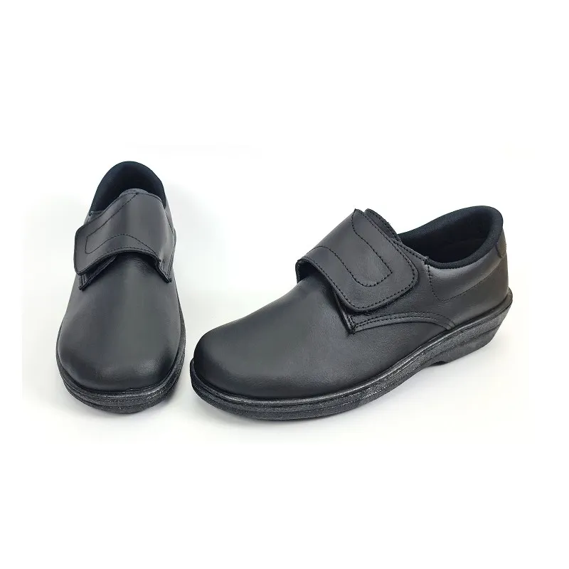 Zuecos Sanitarios Mujer Piel Cierre Velcro Anatómicos 790 Negro, de Percla